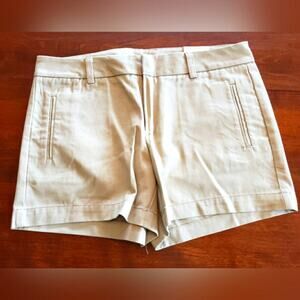 Stylus‎ 6 khaki color mid rise shorts